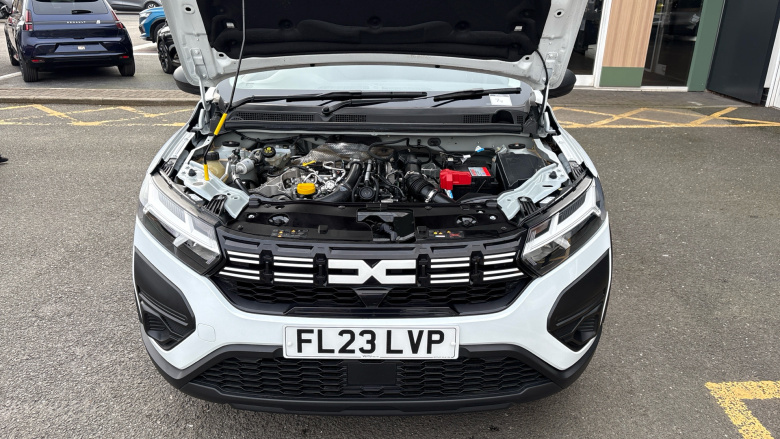 Dacia Jogger 1.0 TCe Essential 5dr Petrol Estate